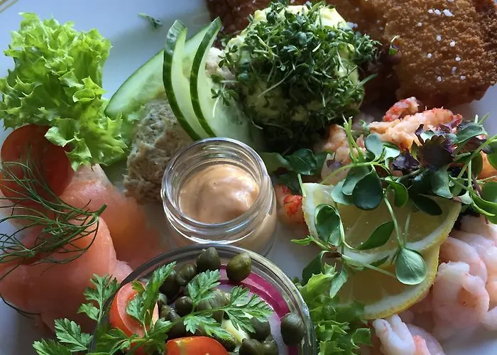 Отель Aarosund 4*